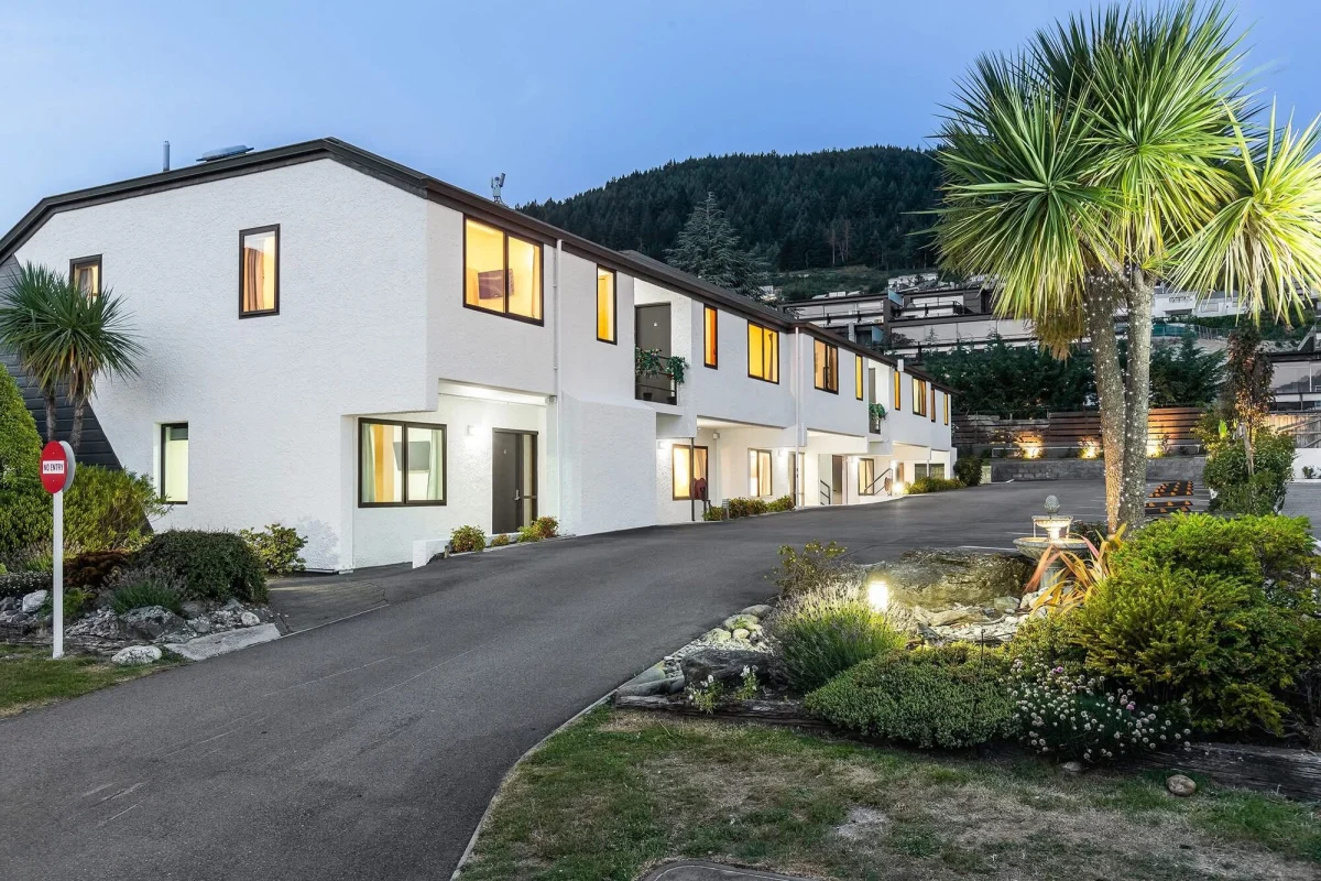 Amity Queenstown - property 1